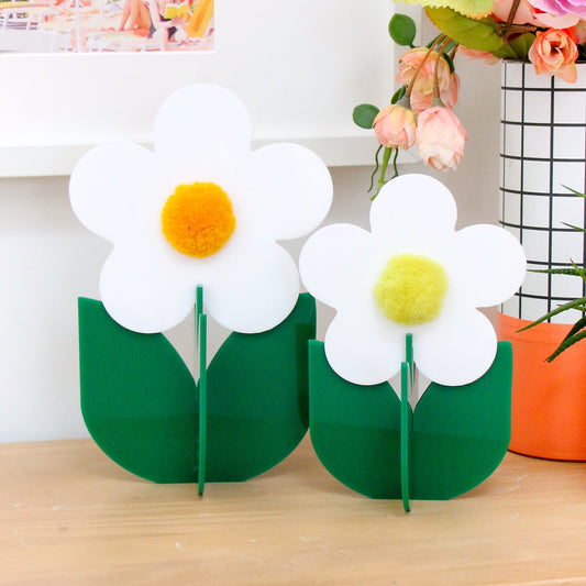 Acrylic daisy decor