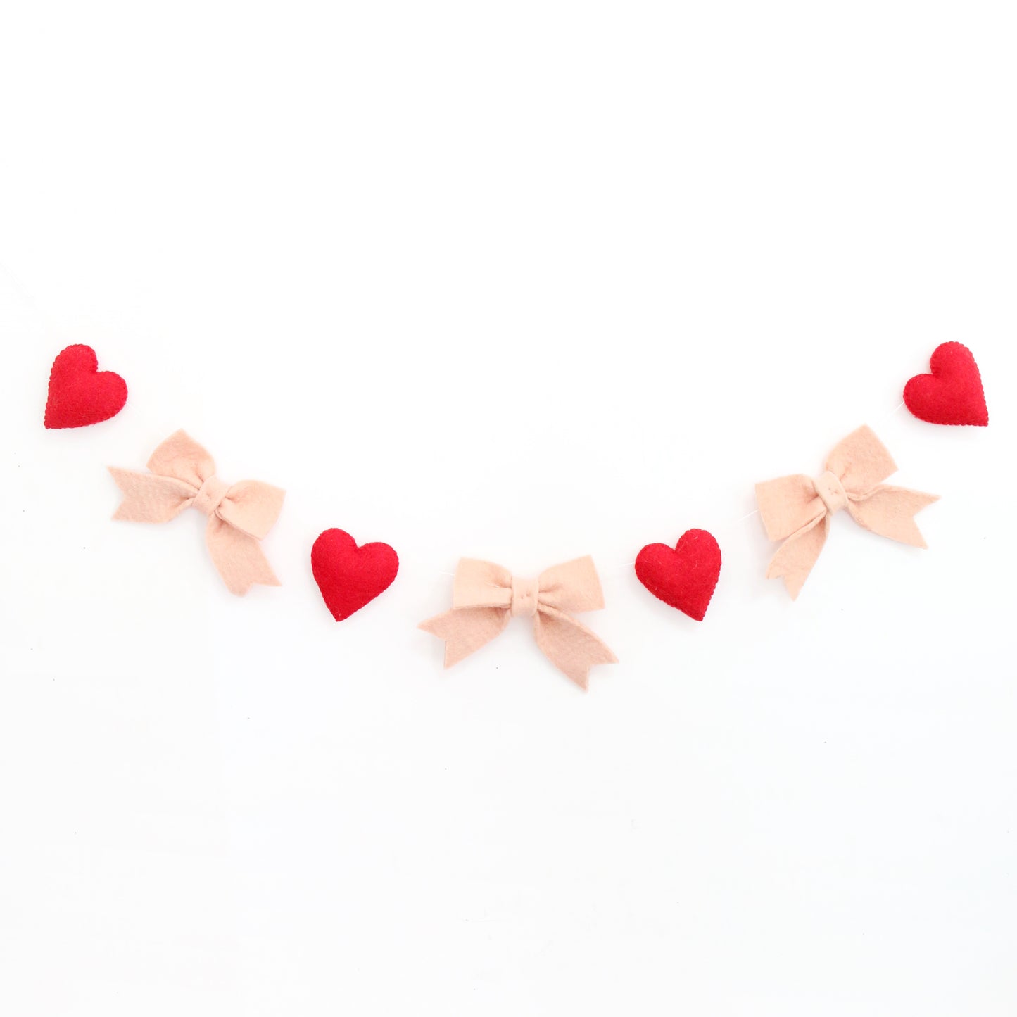 Bows and hearts felt garland
